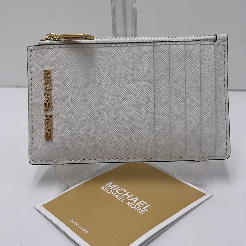 Michael Kors Jet Set Travel Medium Leather Zip Around Card Case
Optic White 
NWT - Picture 9 of 16